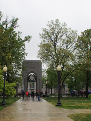 The WWII Memorial didn't have the water running yet